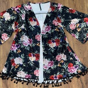 FASHION U Floral Velvet Kimono with Tassels